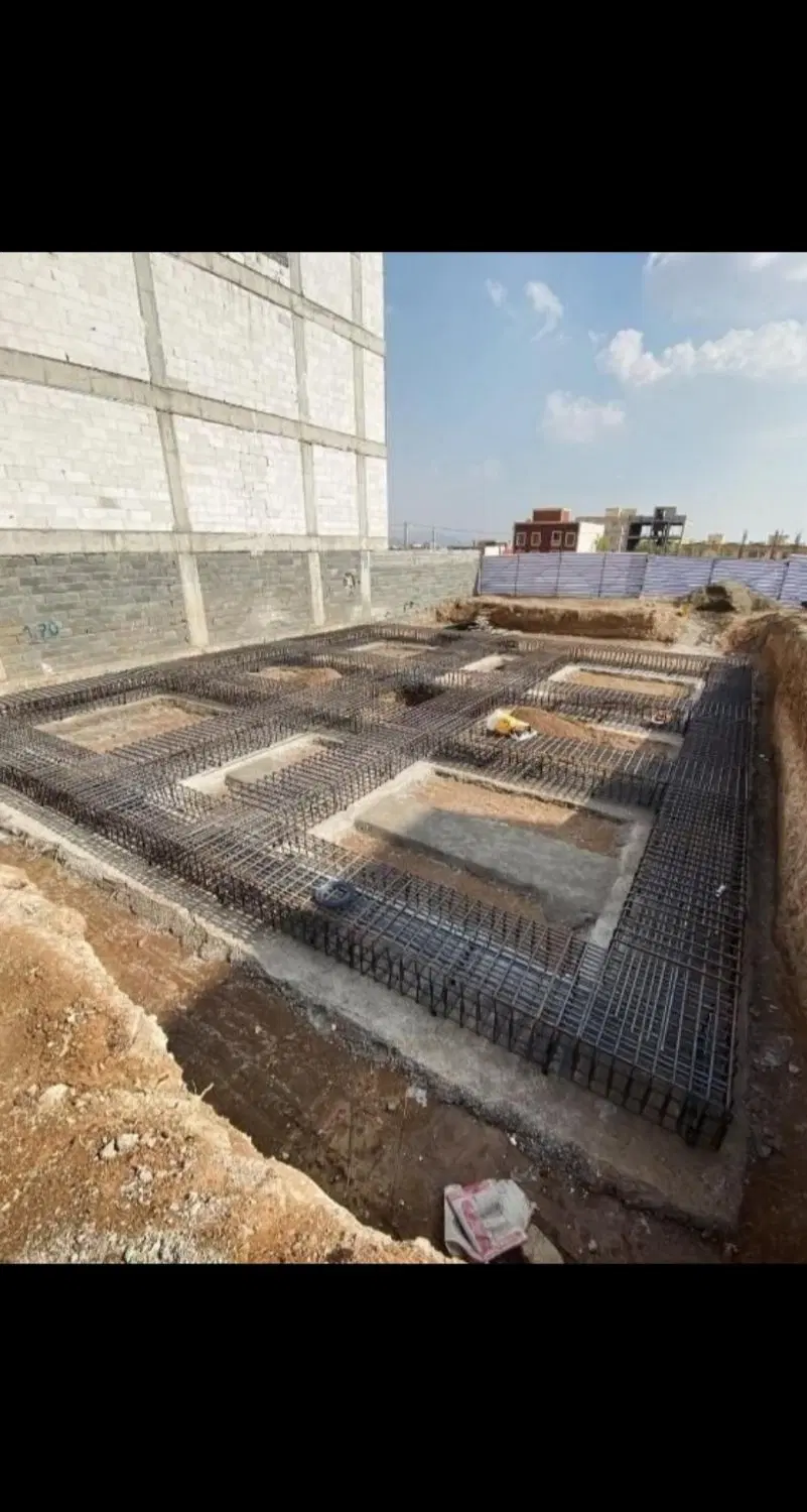 پیمانکار ساختمانی با اکیپ فنی