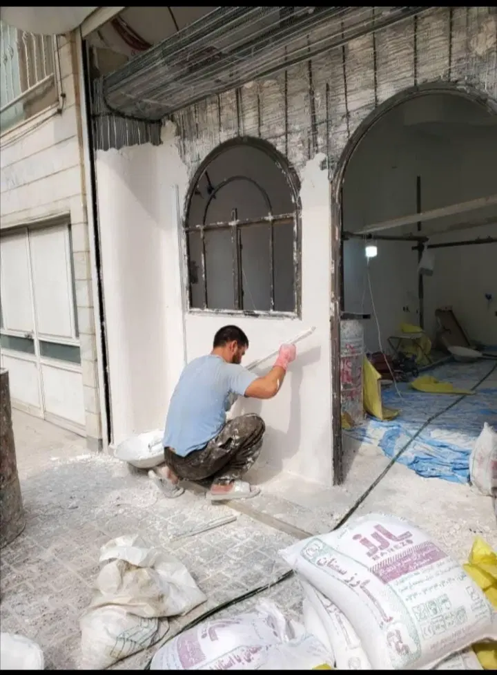 گچکاری، سفیدکاری و لکه‌گیری